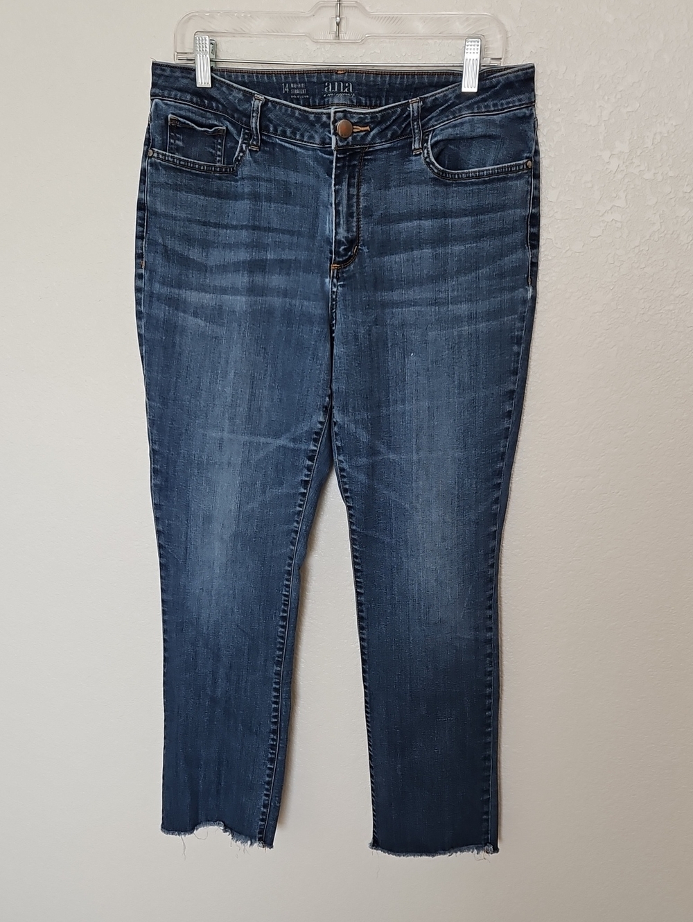 a.n.a. Mid Rise Straight Leg Women's Jeans ~ Size 14.